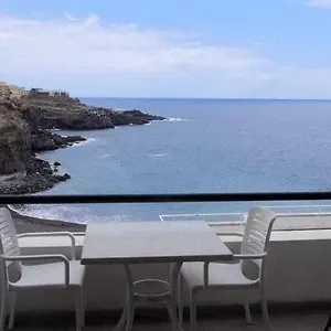 https://el-ancla-el-mar-y-la-playa.in-canary-islands.com